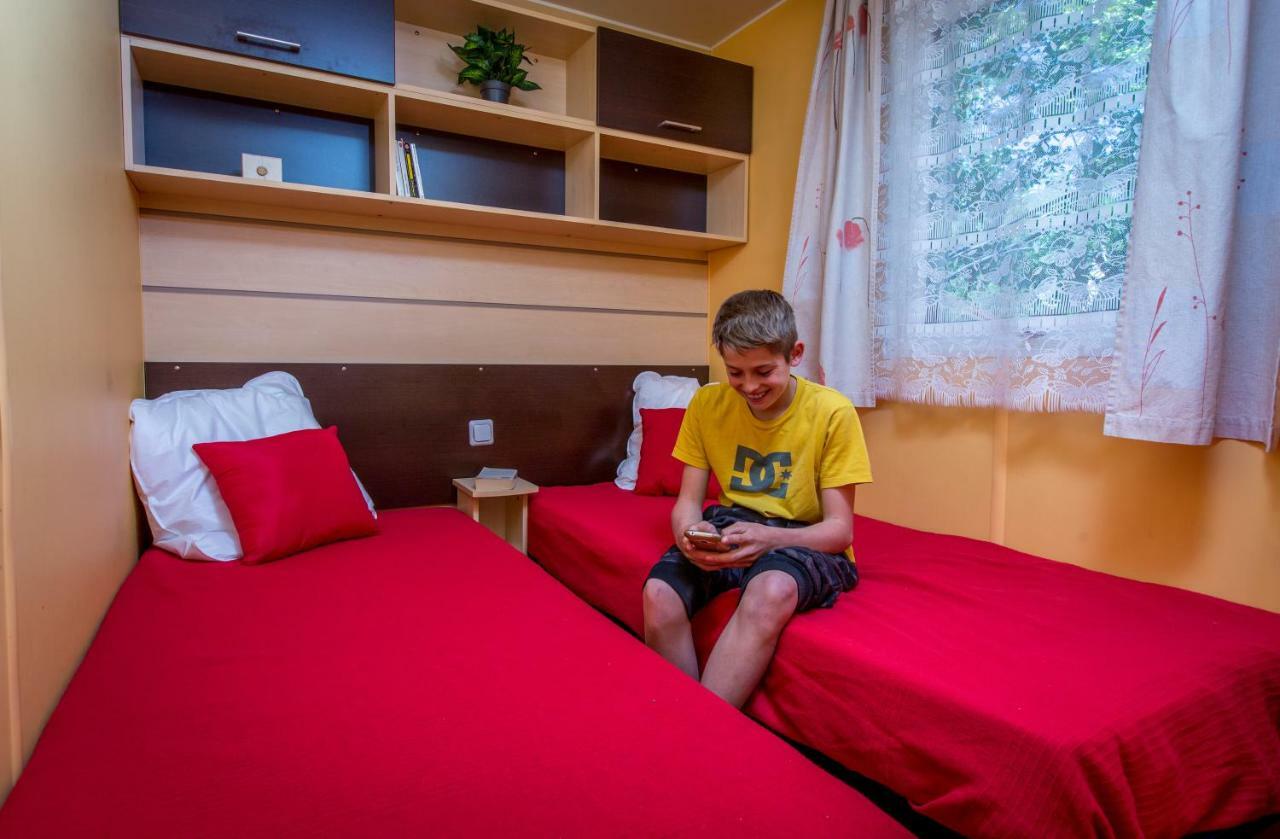 ויטרולה Camping Marina Plage מראה חיצוני תמונה